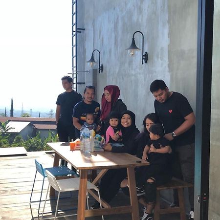 The Cendana Villa'S Batu  Exteriör bild