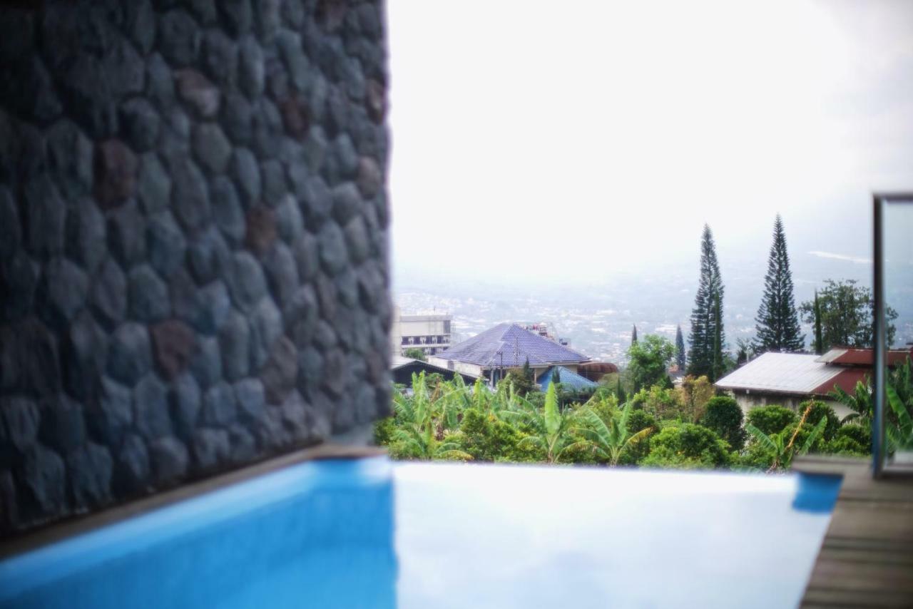 The Cendana Villa'S Batu  Exteriör bild